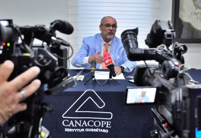 Canacope avaló prohibición de cobro de comisiones por uso de tarjetas