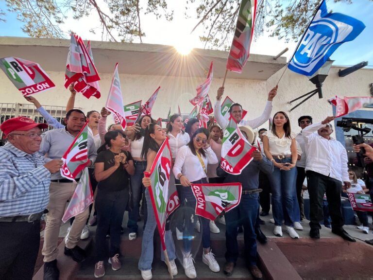 Manuel Montes se registró por la alcaldía de Colón