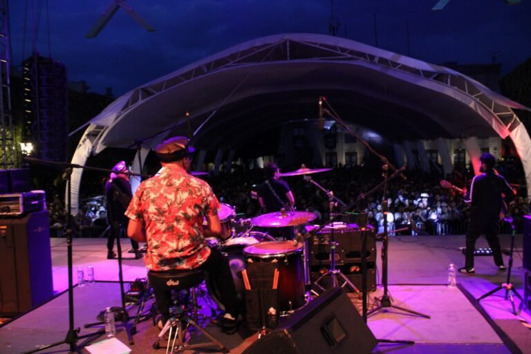 Más de 7 mil 700 personas congrego el sexto fin de semana del Festival Internacional Querétaro Experimental