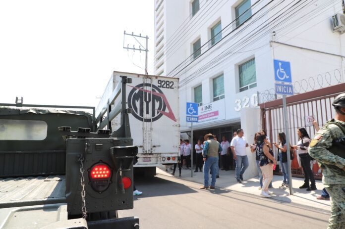 WhatsApp Image 2025-05-14 at 2.10.14 PM Recibe Querétaro más de 11.7 millones de boletas para elección judicial