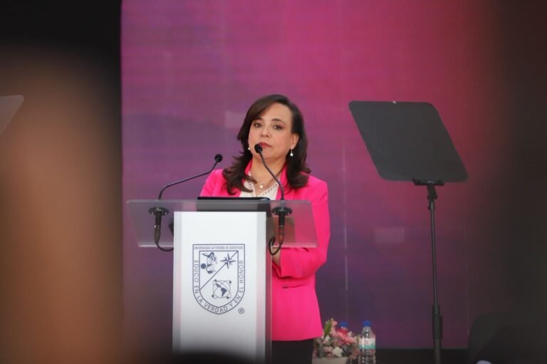 “La UAQ no es botín de nadie”: Silvia Amaya defiende autonomía en segundo informe