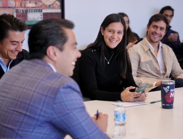 Nombran a Karen Lomelí como nueva directora de Comunicación Social en Querétaro