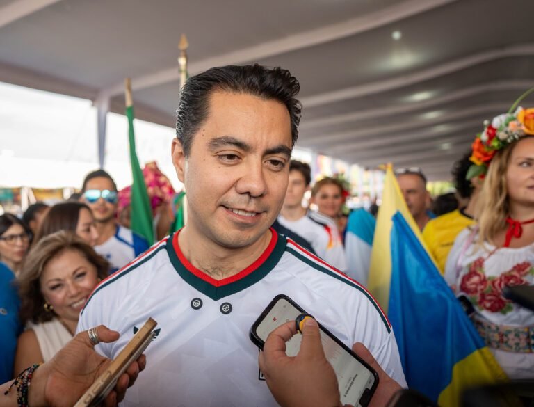 Alcalde de Querétaro respalda voto panista contra Ley de Identidad de Género 