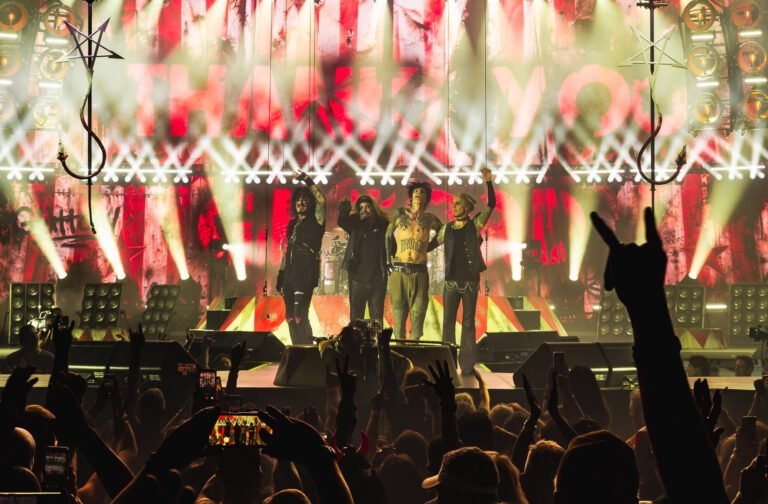 Mötley Crüe desata la fiebre del metal en la FENAPO 2026