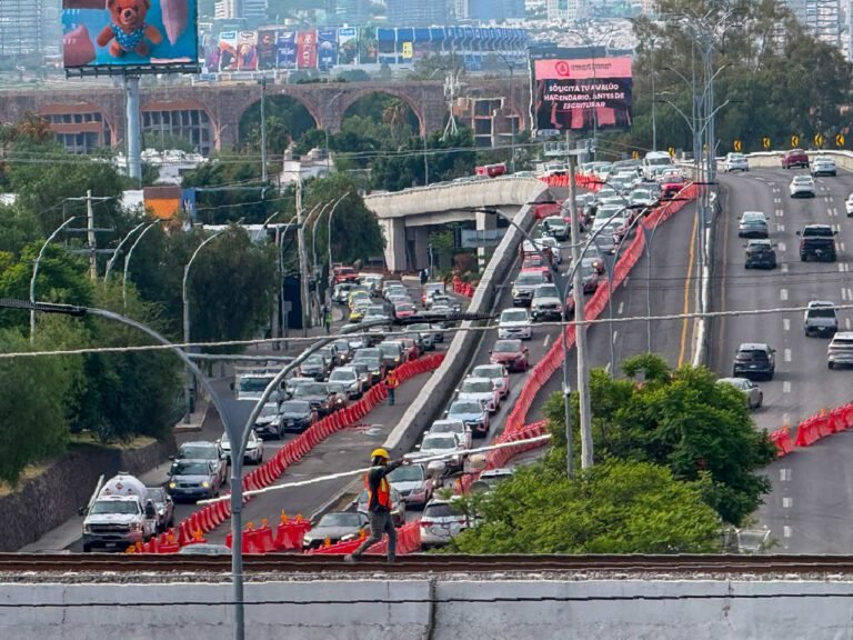 Prolongan 10 días operativo vial en Bernardo Quintana por obras de puente ferroviario