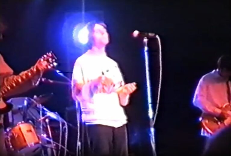 Fans de Oasis compraron un video inédito y ahora lo comparten gratis